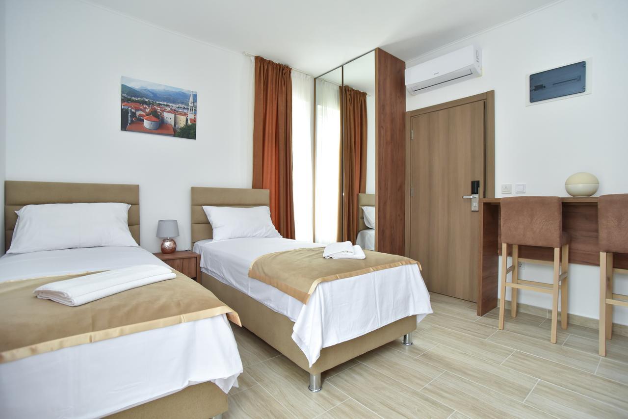 Apartment L Palace Budva Exterior photo