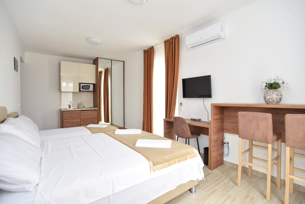 Apartment L Palace Budva Exterior photo