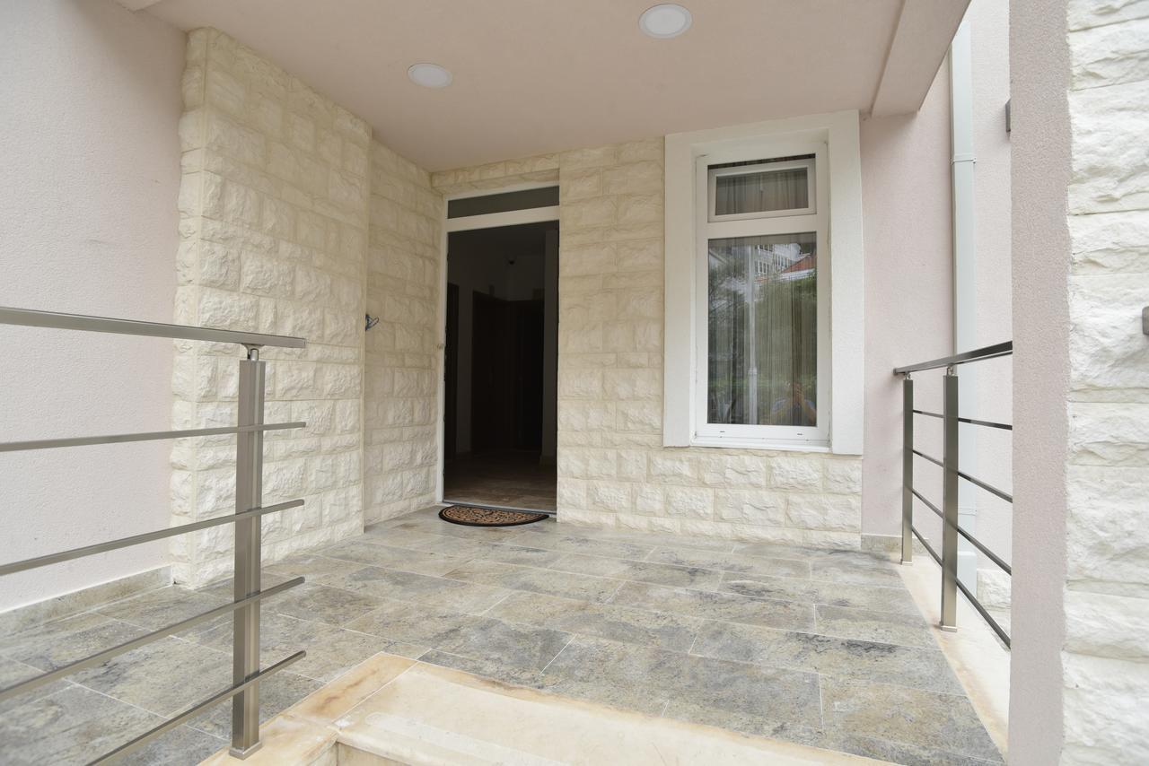 Apartment L Palace Budva Exterior photo