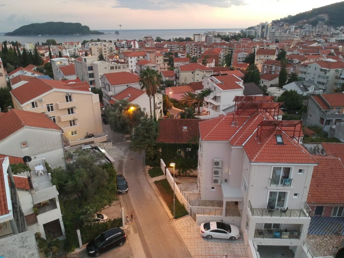 Apartment L Palace Budva Exterior photo