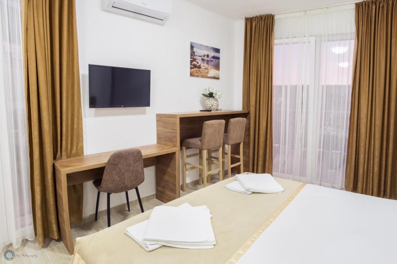 Apartment L Palace Budva Exterior photo
