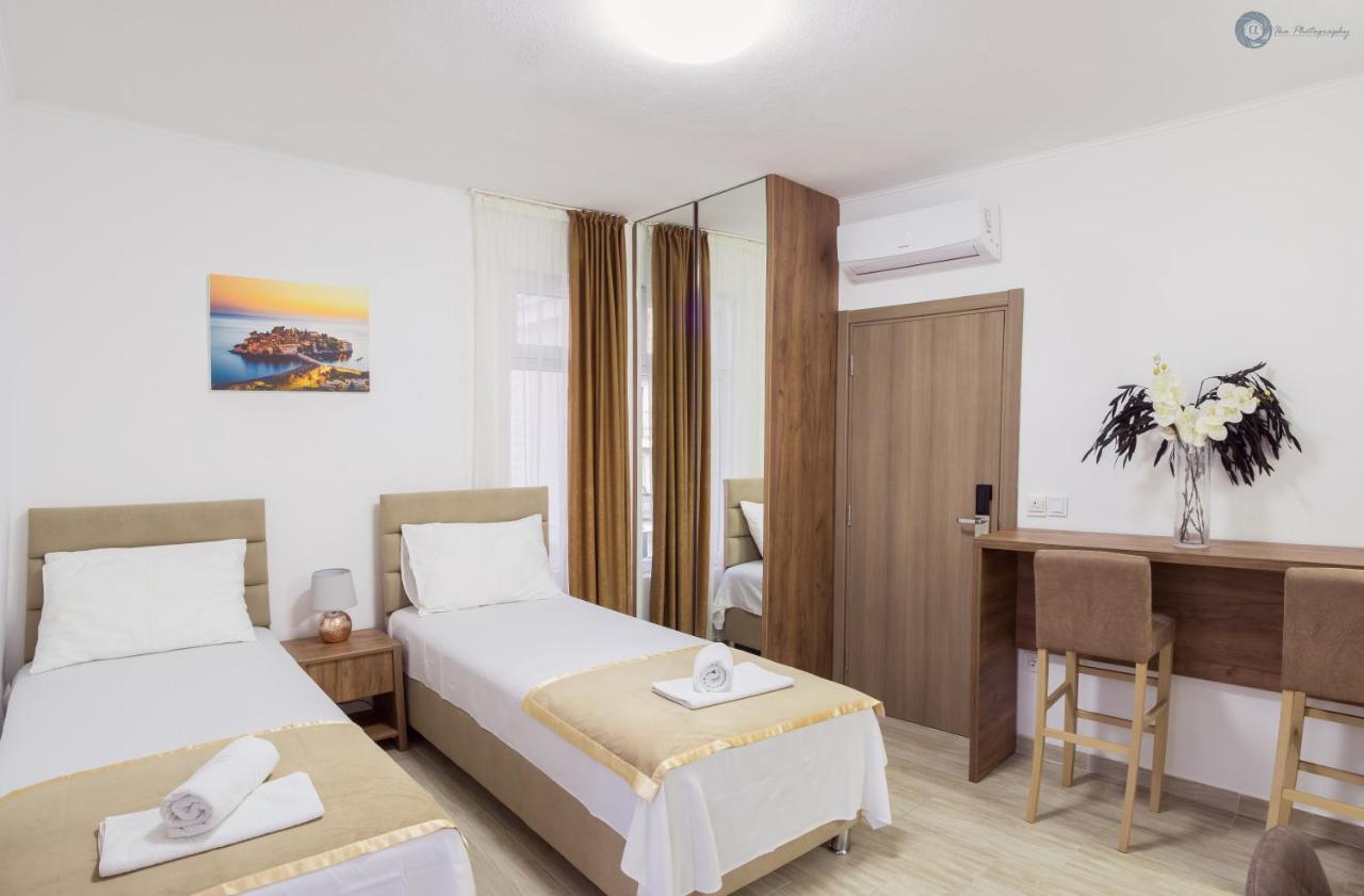 Apartment L Palace Budva Exterior photo